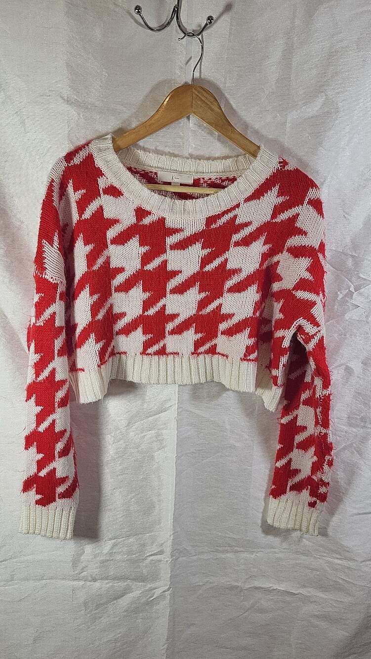 Klesis Women's Red and White Houndstooth Cropped Crewneck Knit Sweater, S/M